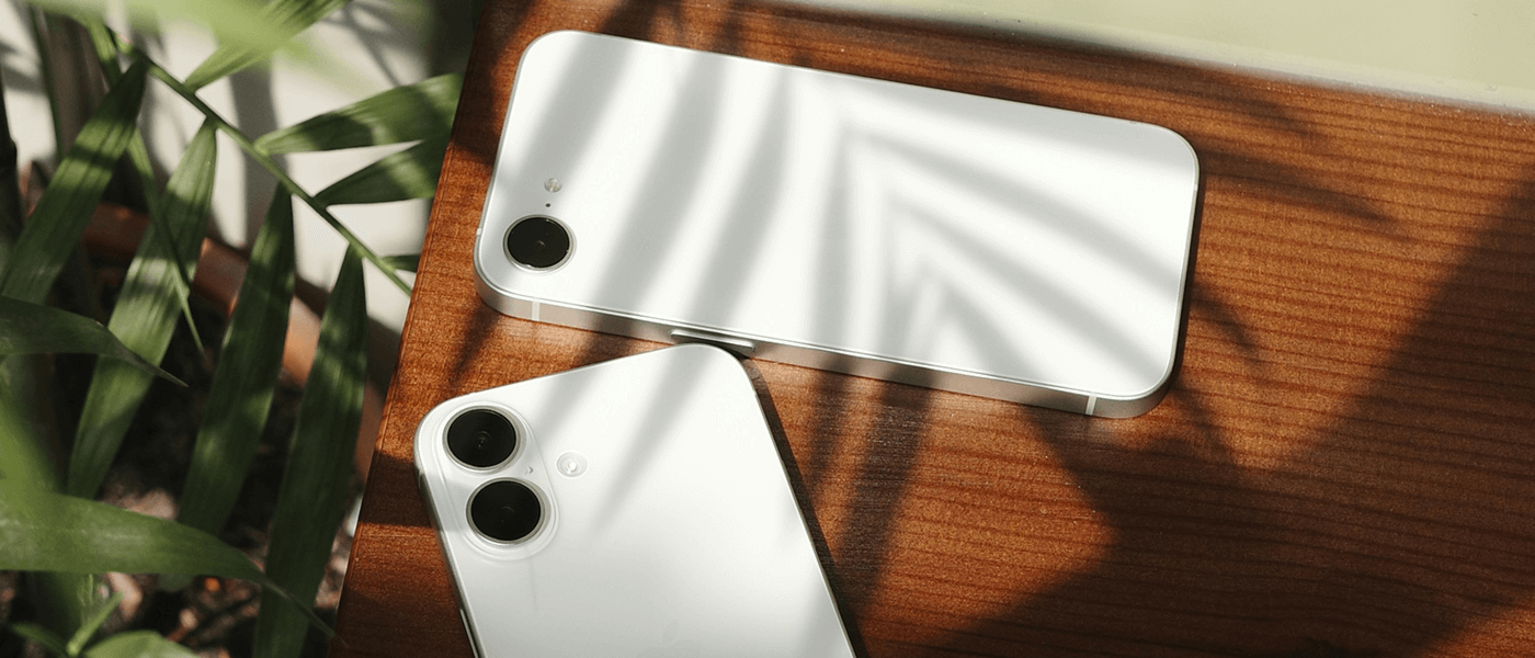 iPhone 16e oraz iPhone 16 w kolorze białym