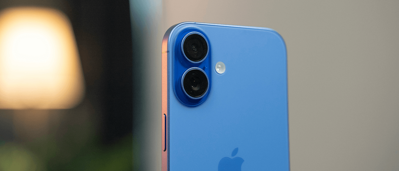 iPhone 16 w kolorze ultramaryna