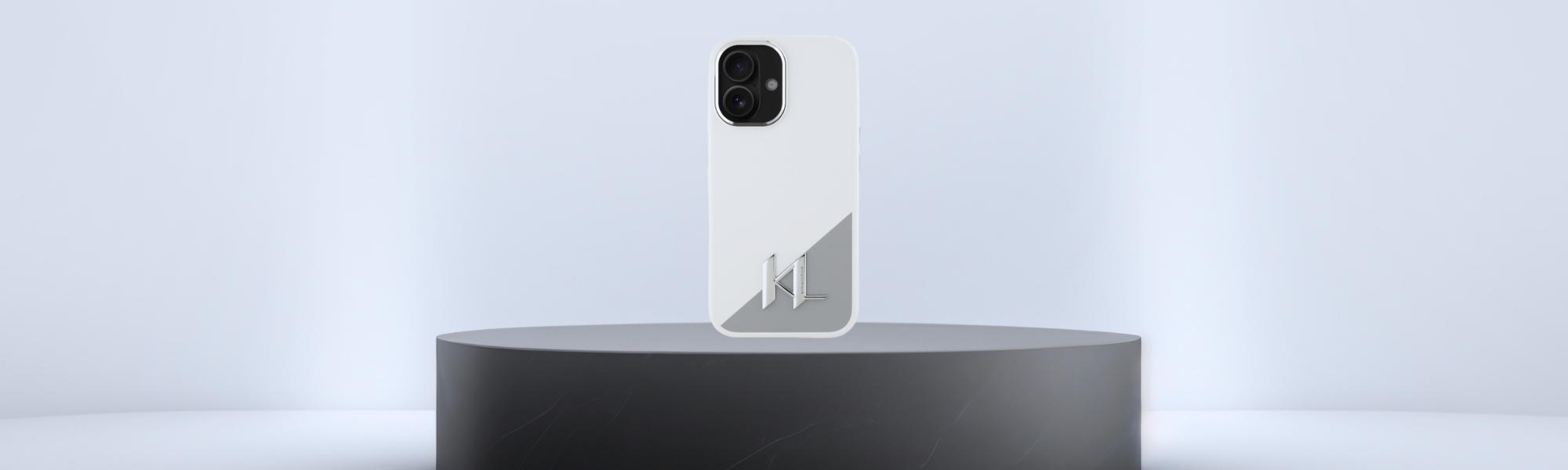 Etui telefoniczne biały design logo KL