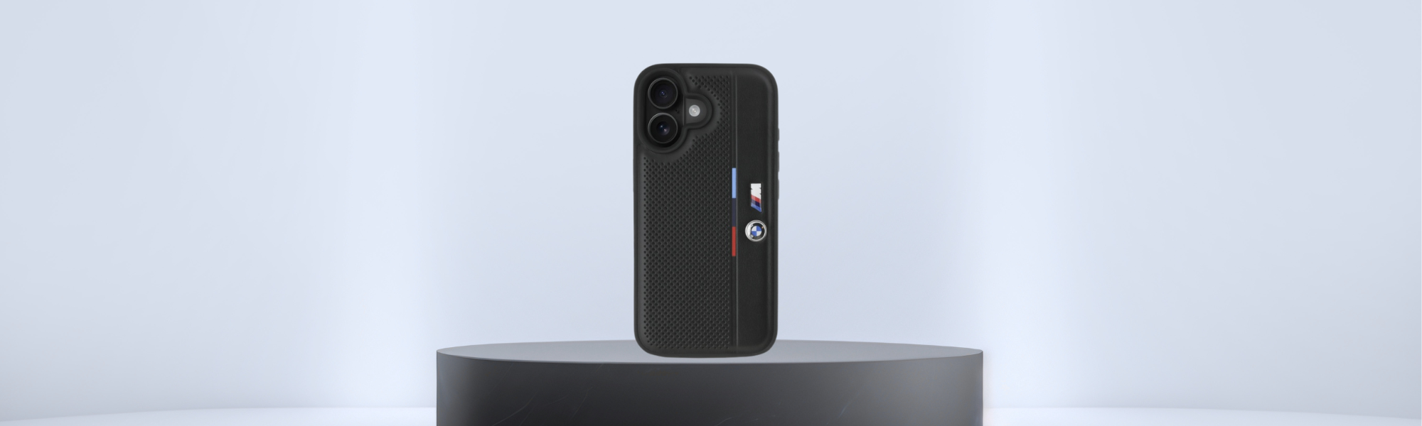 Czarne etui BMW na telefon