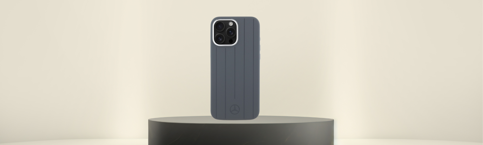 Szare etui na telefon w pionowe paski