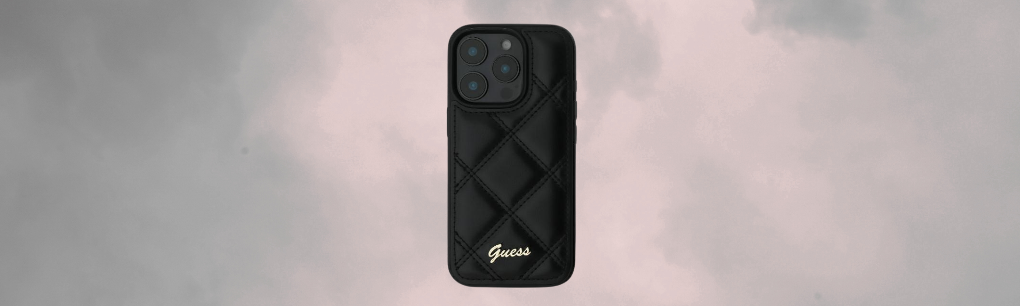 Etui Guess front czarnego pikowanego