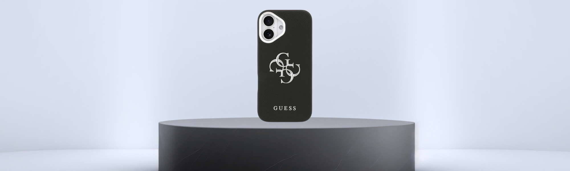 Czarne etui Guess logo 4G