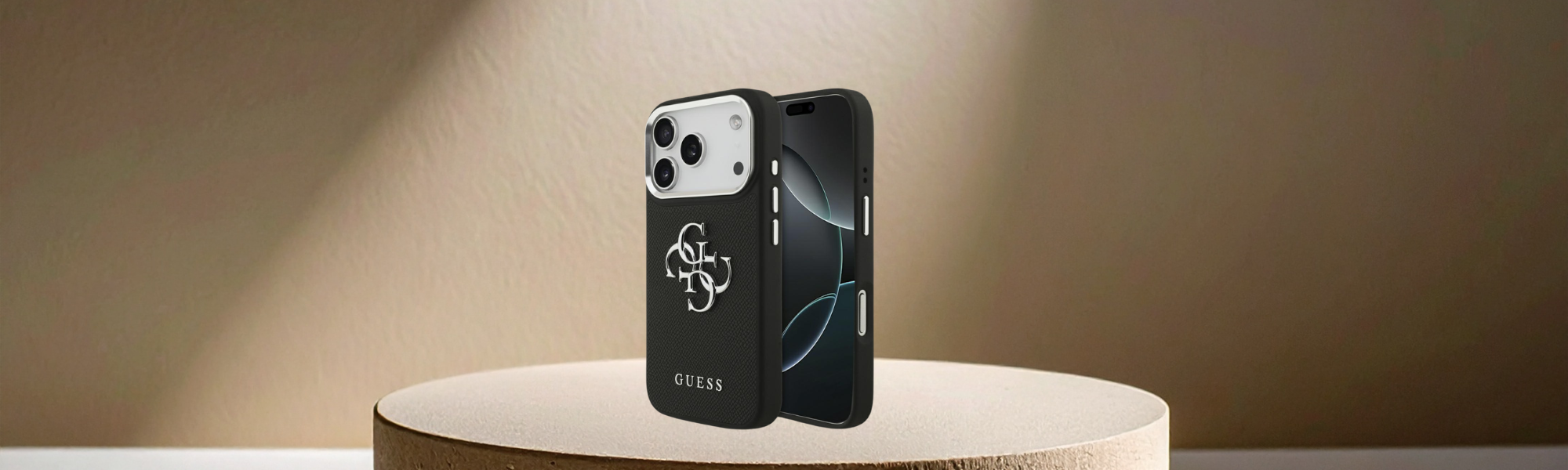 Guess Grained Big 4G Classic Logo Czarne etui Guess logo 4G