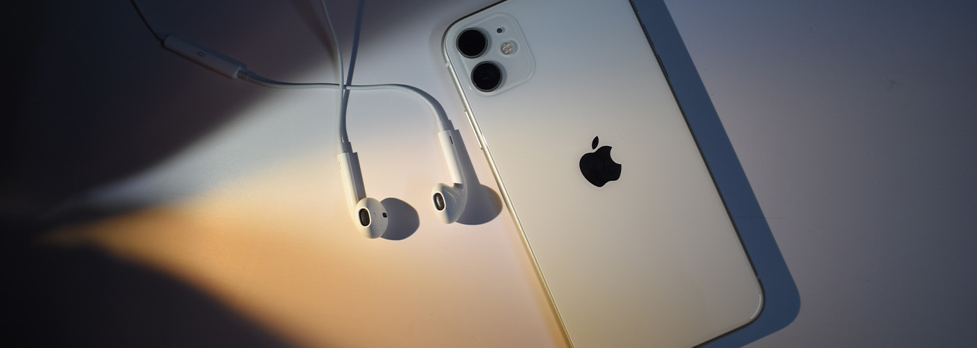 Jakiego iPhone warto kupić w 2023 roku?