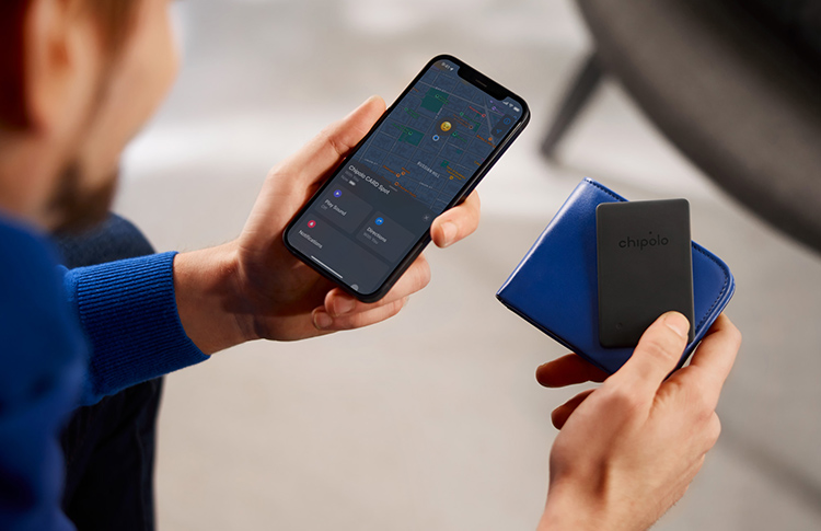 Chipolo Card Spot with Apple Find My