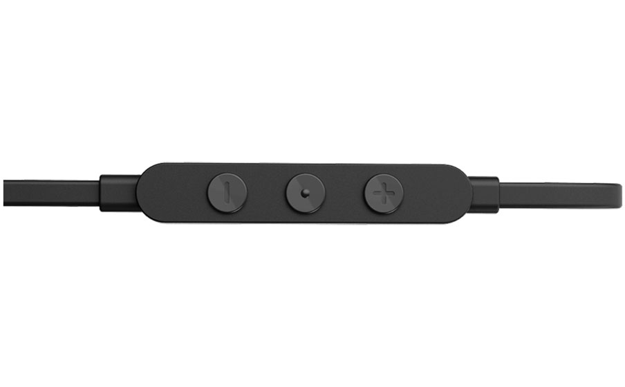 Zdjęcie pilota JBL Tune 305C pokazujące jego trzy przyciski.