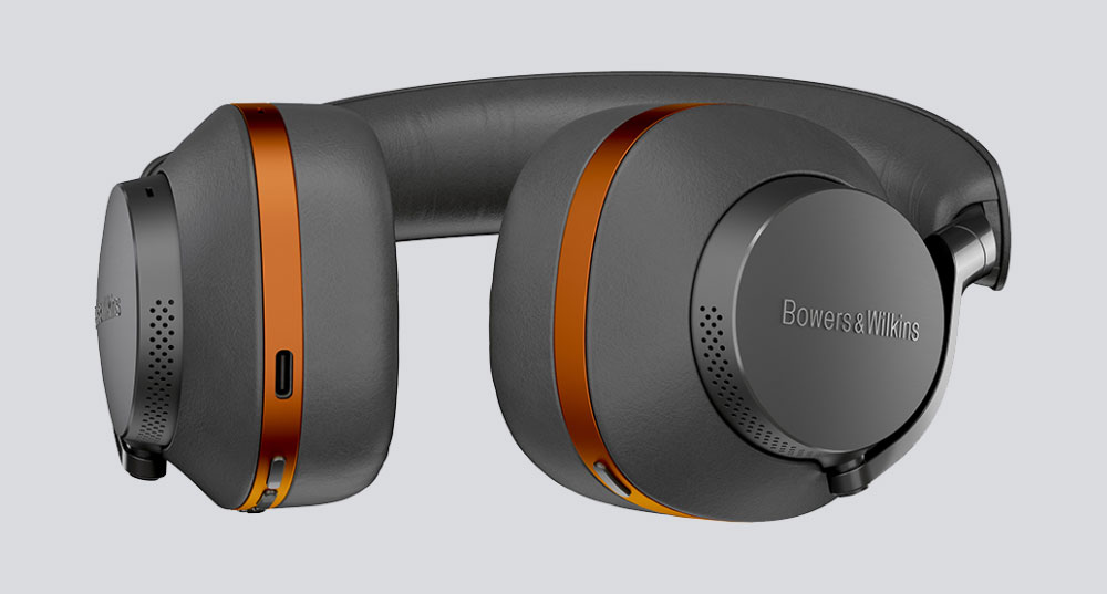 Słuchawki Px8 McLaren mają wbudowany moduł Bluetooth 5.2 i obsługują kodeki firmy Qualcomm, w tym aptX HD i aptX Adaptive.