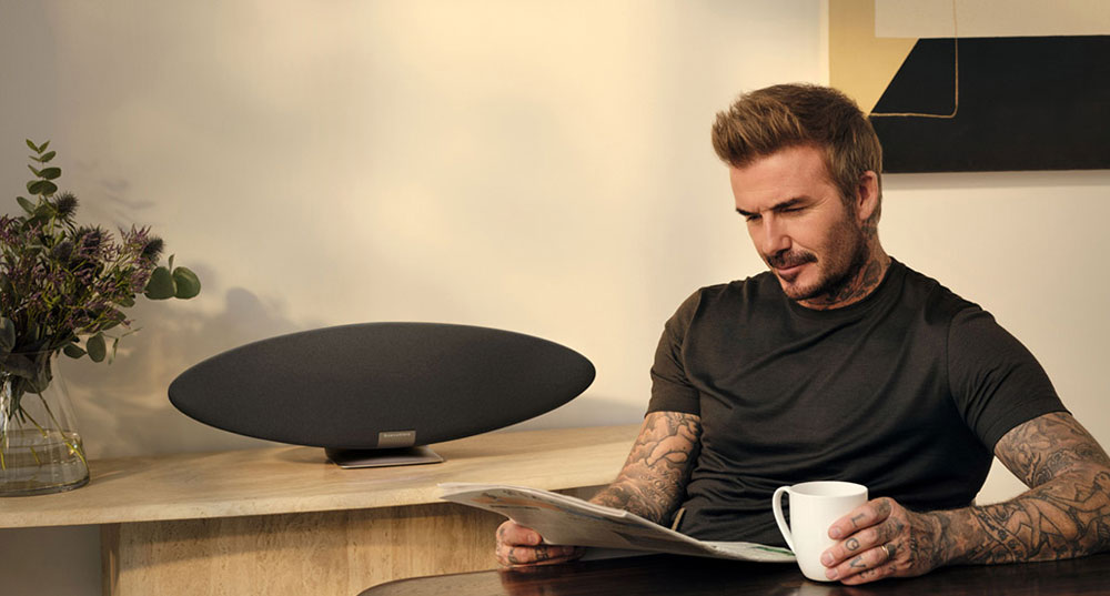 Głośnik Zeppelin Pro odtwarza dźwięk w wysokiej rozdzielczości, pozwala zanurzyć się w ulubionych utworach z niespotykaną dotąd szczegółowością.