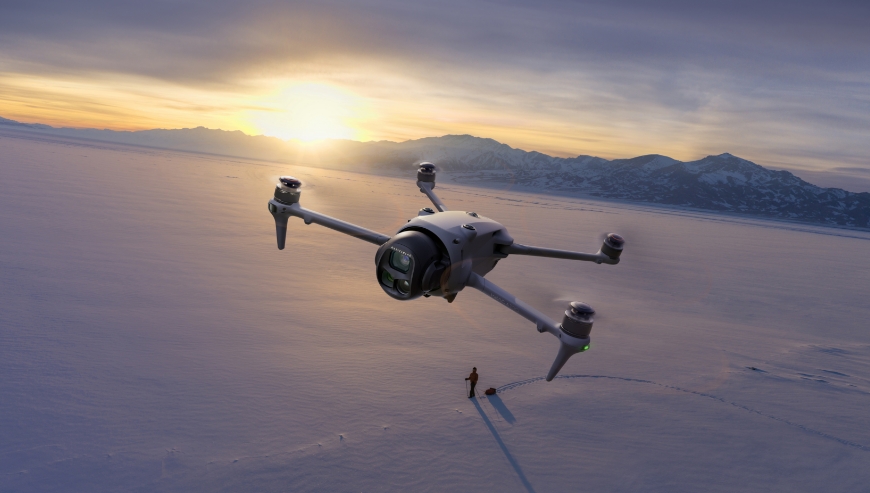 Ilustracja możliwości nagrywania wideo przez DJI Mavic 4 Pro