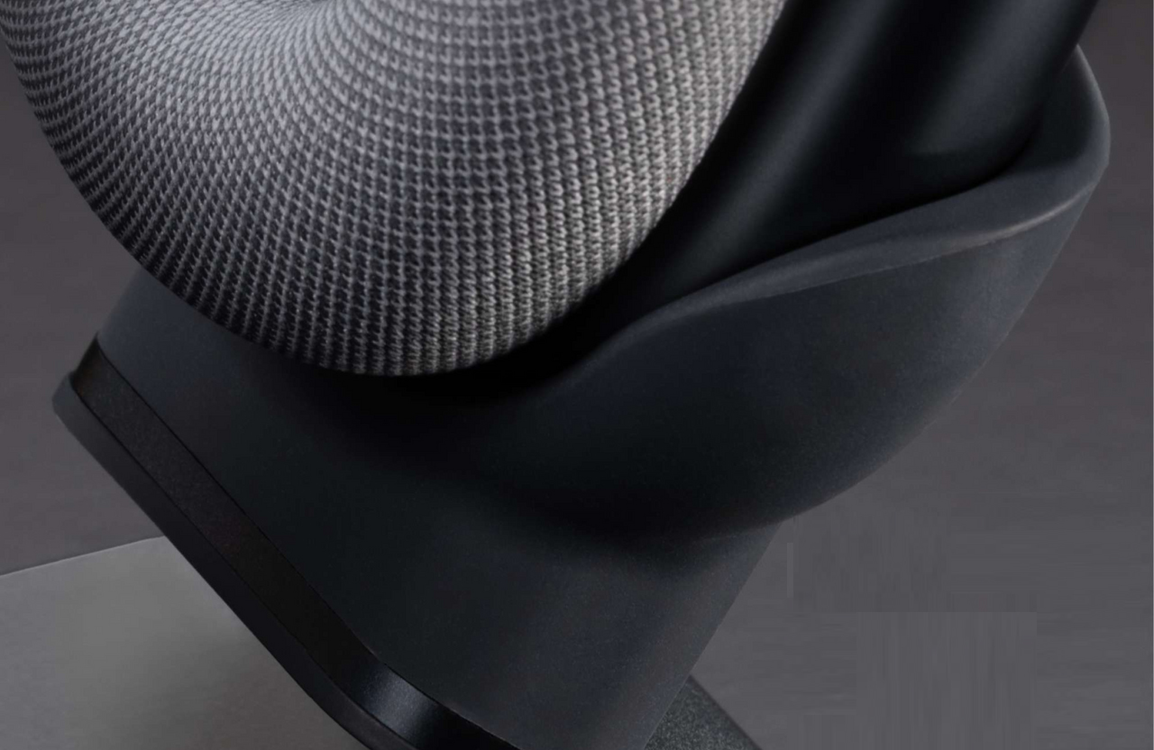 Ilustracja materiałów użytych w podstawce Mophie AirPods Max Charging Stand